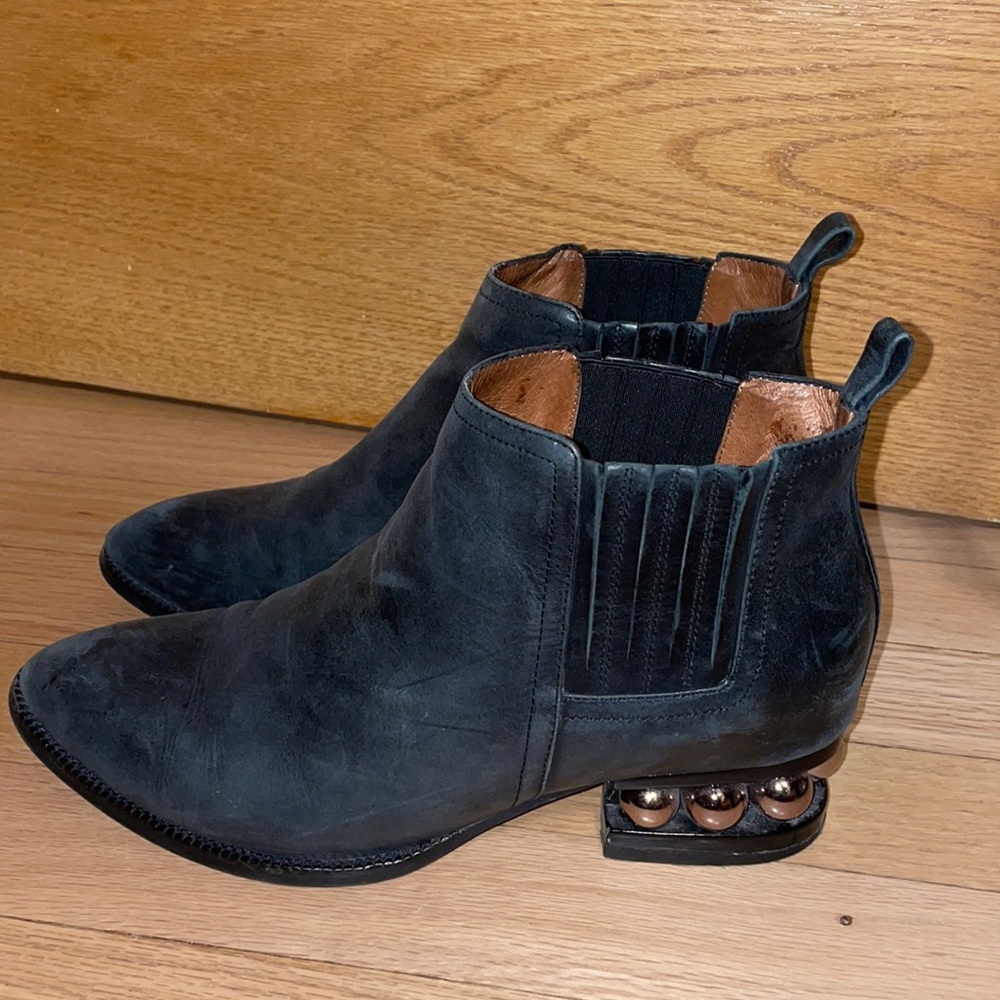 💯 Authentic Jeffery Campbell Booties 💯
